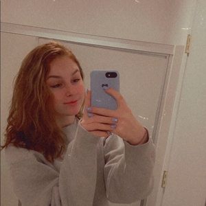 Meet your Posher, Liv